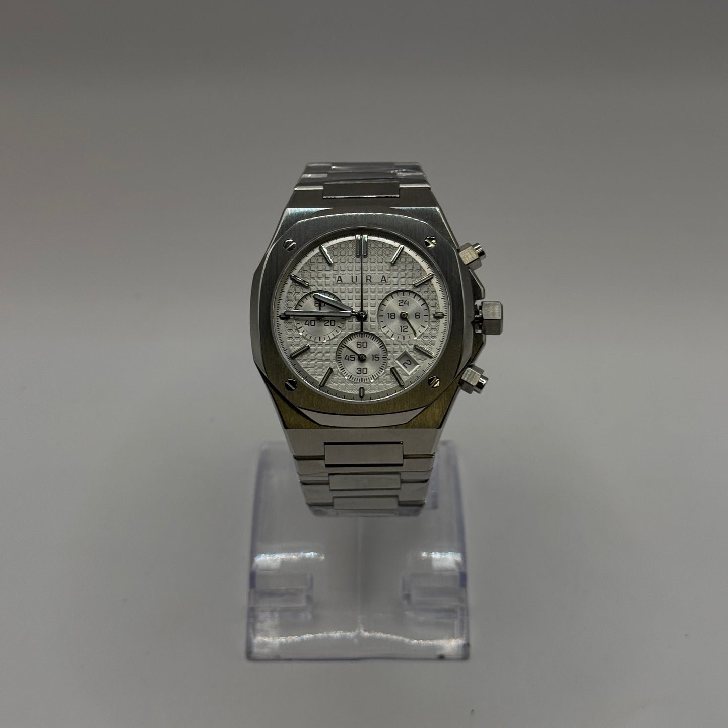 .AURA CHRONOGRAPH 001